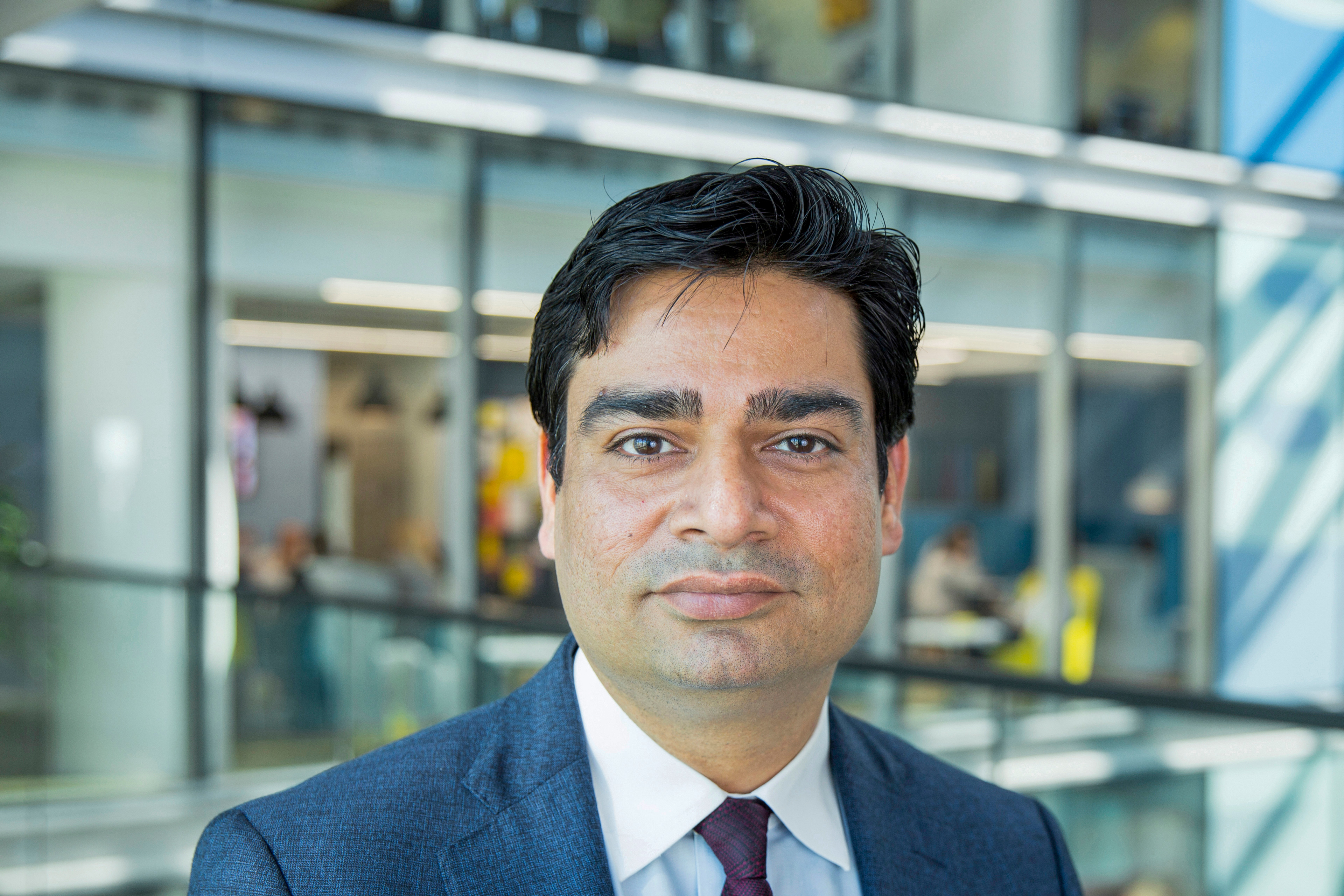 Photographic portrait of Vivek Nijhon